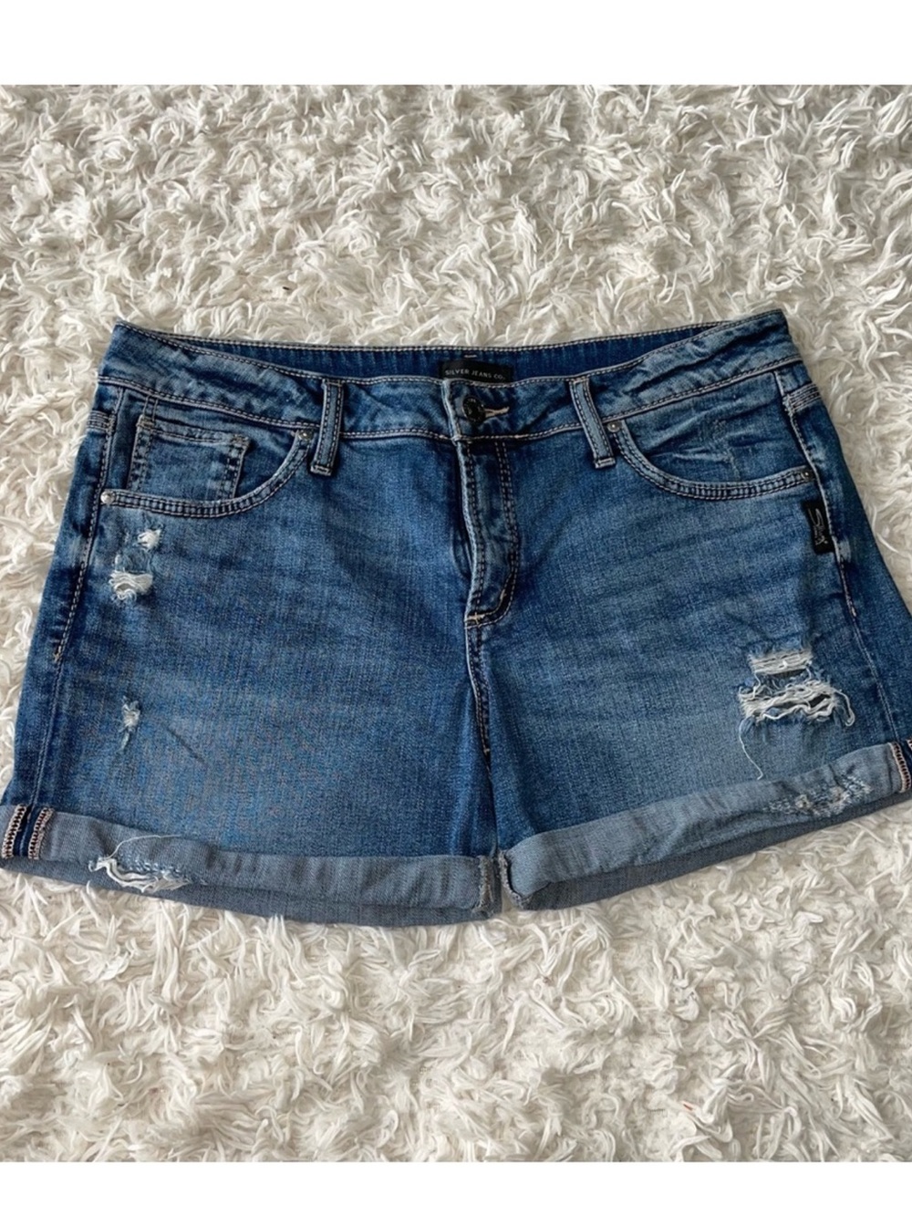 Silver Jeans Blue Distressed Boyfriend cuffed Denim Jean Shorts 30/4 1/2